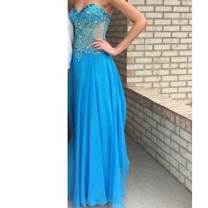 Sherri Hill prom dress